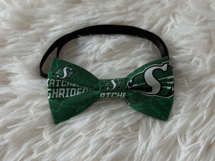 Saskatchewan Roughriders Bow Tie - Medium