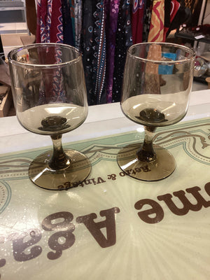 Vintage Libbey Tawny Accent Brown Smoked Wine Glasses 1970s Libby 10oz set of 2