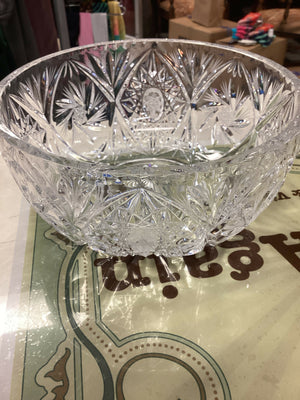 Vintage Pinwheel Lead Crystal Bowl