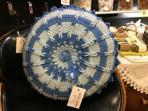 VINTAGE CROCHET PILLOW