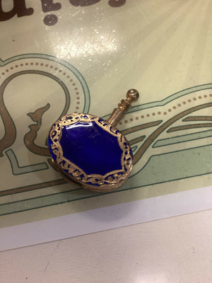 Vintage gold butler pocket ashtray with lid and holder, floral enamel design,