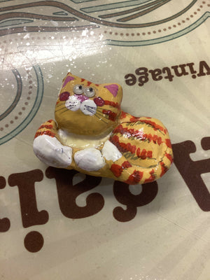 Vintage Cat Magnet