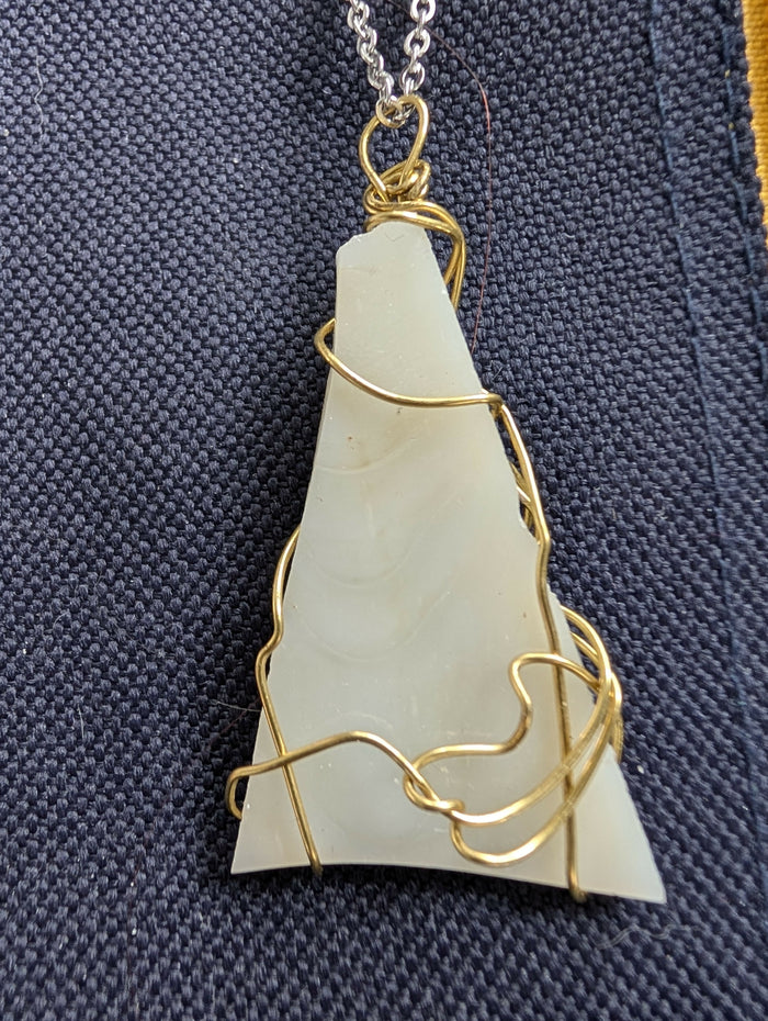 Wire wrapped pendant necklace