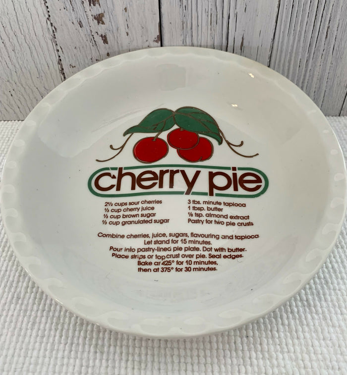 VINTAGE PIE PLATES