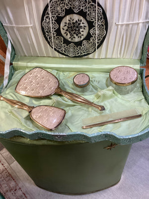 Vintage Vanity/Dresser Set