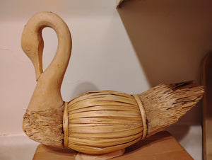 Vintage swan/duck with reed body - medium