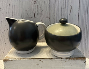 Pfaltzgraff Sphere Cream and Sugar Set