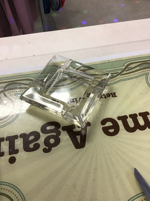 Vintage Ashtray (Sm chip)