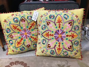 VINTAGE EMBROIDERY PILLOWS
