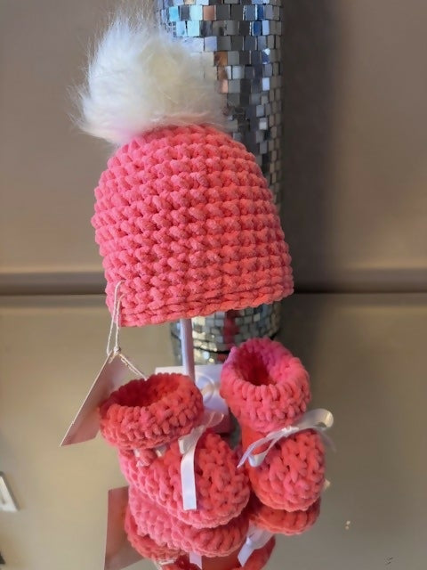 Baby Hat and Bootie