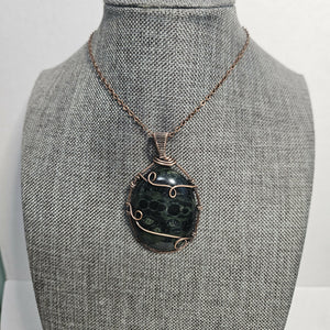 Gemstone pendant