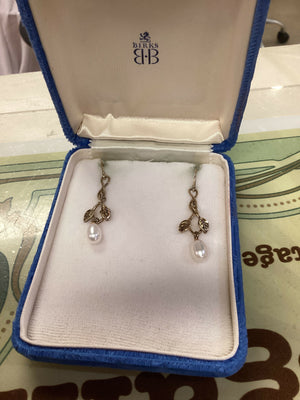 Vintage Gold Tone Imitation Pearl Earrings (stamped Sterling Silver)