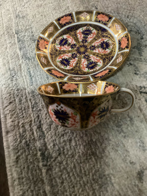 Vintage Royal Crown Tea Cup