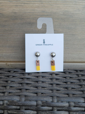 Bee esq earrings - 33rd St W