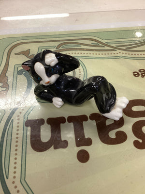 Vintage Lounging Cat Japan Made (repaired)