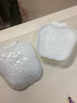 Vintage Hazel Atlas Milk Glass Set of 2 (1 has a chip)