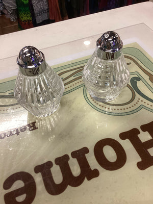 Vintage ANCHOR HOCKING Salt/Pepper Shaker Art Deco