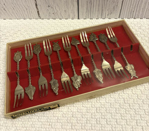 Vintage Appetizer/Cake Forks