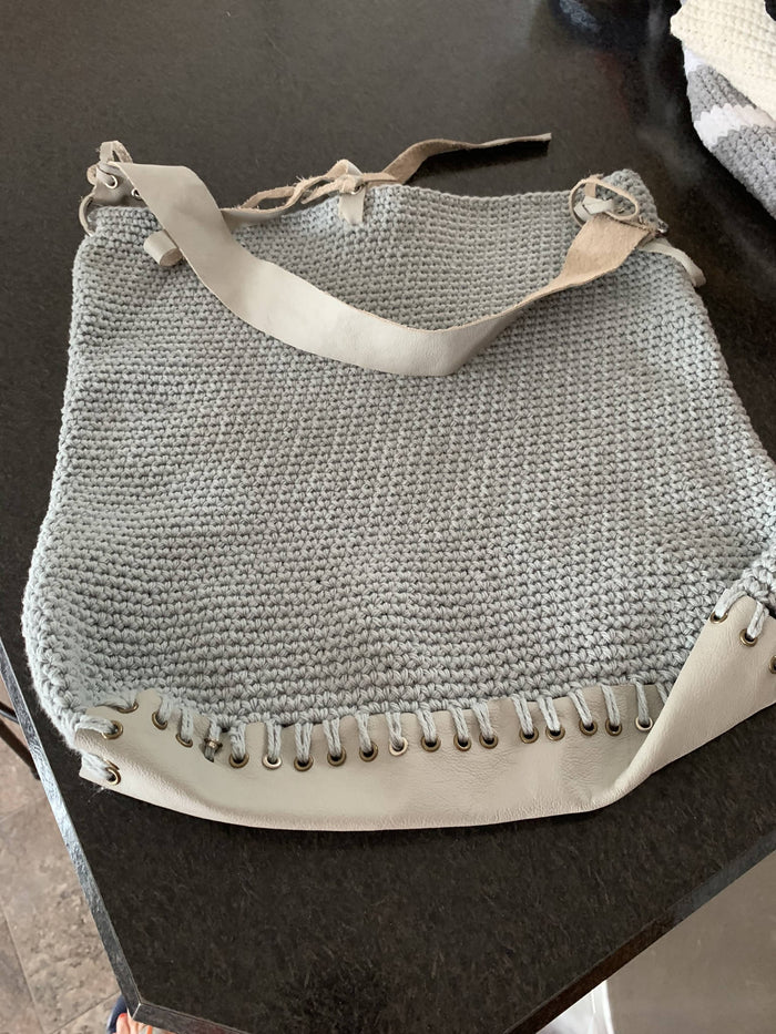 Leather and crochet yarn Bag
