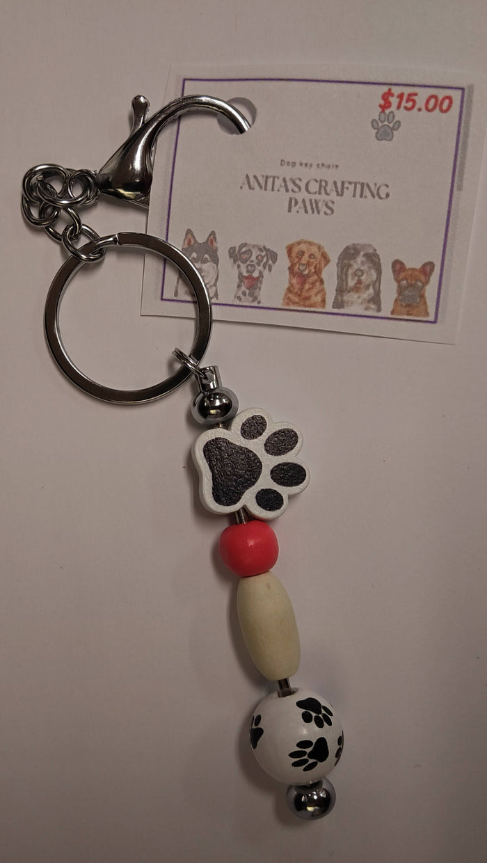 key chain-with dog paw