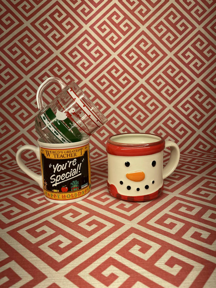 Vintage holiday mugs - assorted