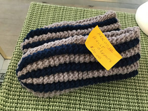 Knitted slippers