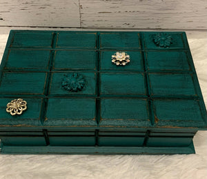 ONLINE ONLY, REFINISHED JEWELRY BOX WITH FLOWERS AND VINTAGE JEWELRY, Drinkle Mall