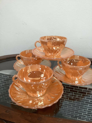 Set of 4 Fire King Tea Cups & Saucers Mint Condition