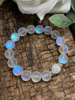 Synthetic Glass Opal Bracelet/by Simply de novo Creations