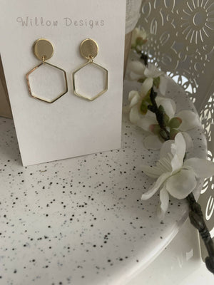 Large Hexagon with Circle Stud