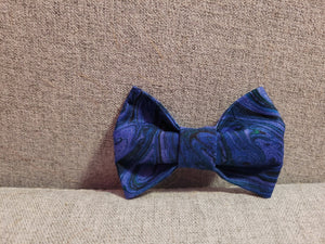Medium blue swirls bowtie