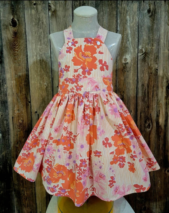 Vintage Floral Retro Swing Dress. Size 8-10 Years